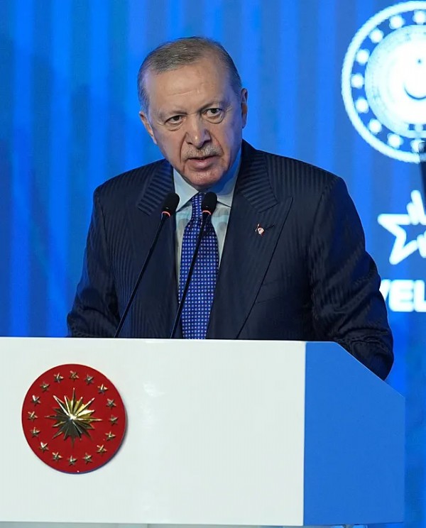 Cumhurbaşkanı Erdoğan'dan Net Uyarı! ‘Güvenlik Ve Savunma Asla
Tek Boyutlu Değildir’